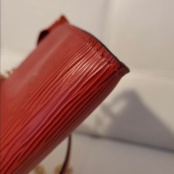 Authentic Louis Vuitton Red Epi Pouchette - Picture 5 of 11
